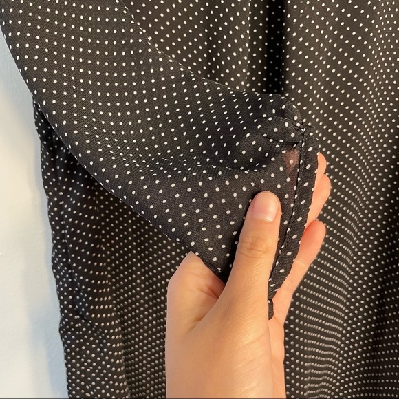 H&M black and white polka dot short sleeved midi length summer dress flowy - Picture 4 of 6